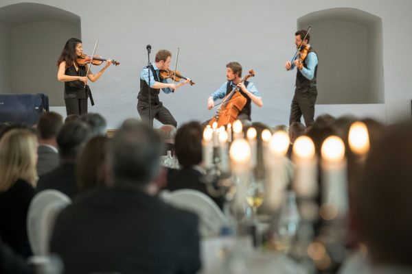 Feuerbach Quartett - Gruppenfoto beim spielen