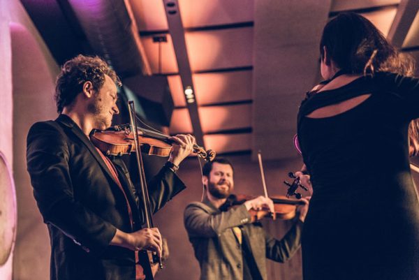 Feuerbach Quartett - Gruppenfoto beim spielen